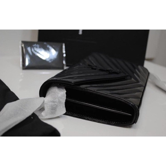 BRAND New Saint Laurent YSL Medium WOC Chain Wallet Patent Leather Purse Bag Box - Picture 6 of 11